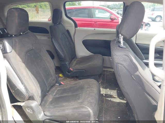 Продаж на аукціоні авто 2019 Chrysler Pacifica Touring Plus, vin: 2C4RC1FG9KR702044, номер лоту: 44936748