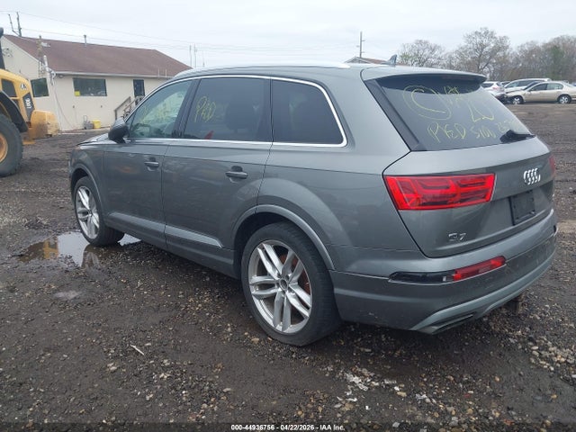 Продаж на аукціоні авто 2017 Audi Q7 3.0t Premium, vin: WA1VAAF71HD008040, номер лоту: 44936756