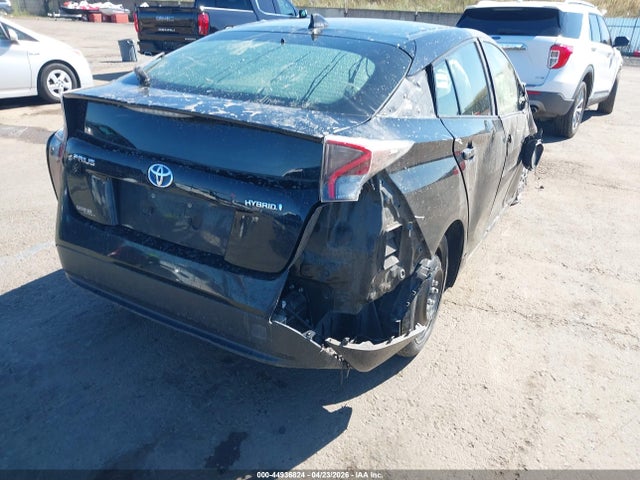 44936824 :رقم المزاد ، JTDKBRFU0G3005631 vin ، 2016 Toyota Prius Two مزاد بيع