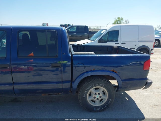 44936875 :رقم المزاد ، 1GCDT13X63K100605 vin ، 2003 Chevrolet S-10 Ls مزاد بيع