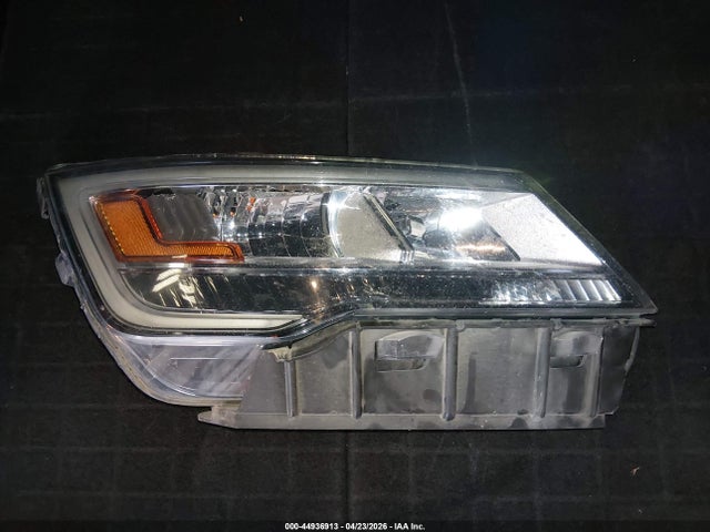 1FM5K7F82GGC25653 Ford Explorer Limited