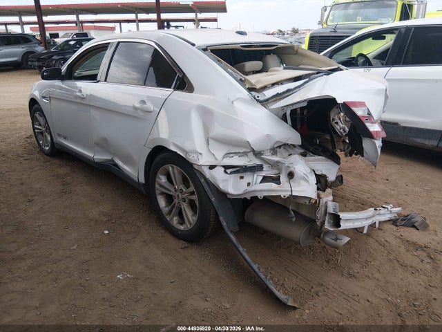 Ford TAURUS SE 2018 1FAHP2D83JG129648 Image 3