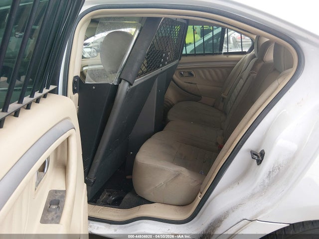 Ford TAURUS SE 2018 1FAHP2D83JG129648 Image 8