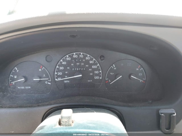 44936942 :رقم المزاد ، 4F4YR12C7YTM04839 vin ، 2000 Mazda B2500 Se/sx مزاد بيع