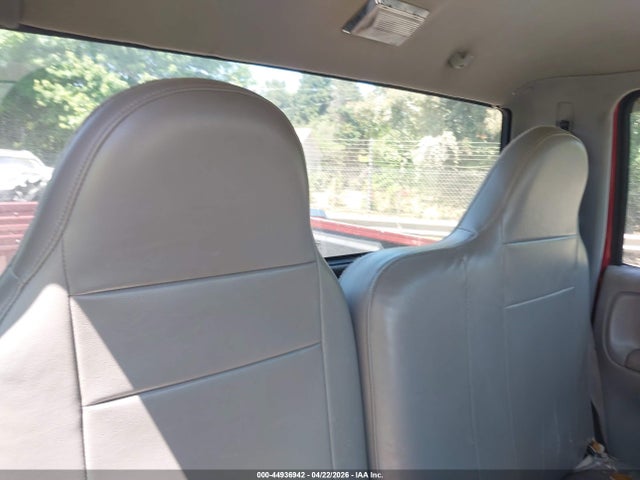 44936942 :رقم المزاد ، 4F4YR12C7YTM04839 vin ، 2000 Mazda B2500 Se/sx مزاد بيع