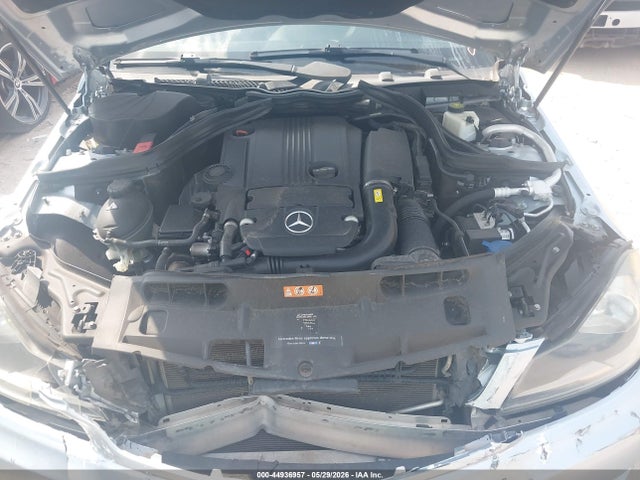 Продаж на аукціоні авто 2014 Mercedes-benz C 250 Sport, vin: WDDGF4HB9EG247984, номер лоту: 44936957