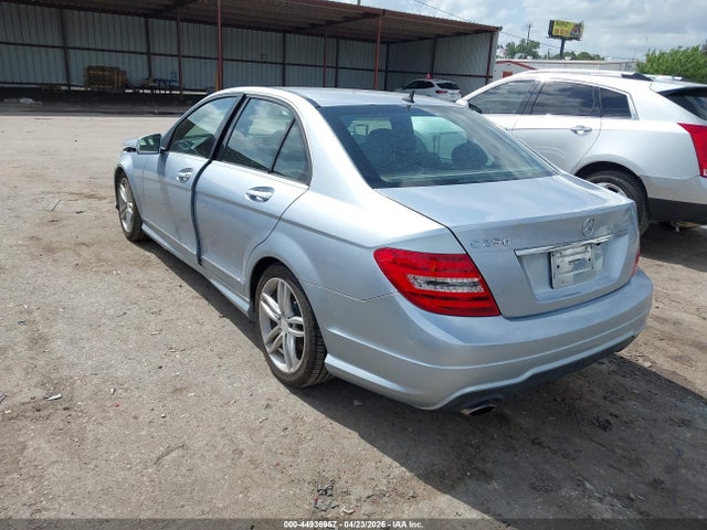 Продаж на аукціоні авто 2014 Mercedes-benz C 250 Sport, vin: WDDGF4HB9EG247984, номер лоту: 44936957