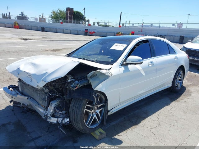 WDDUG8DBXKA487928 Mercedes-Benz S 560