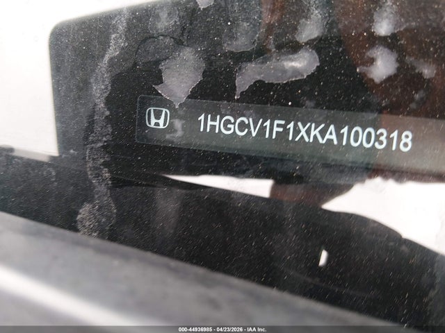 1HGCV1F1XKA100318 Honda ACCORD LX