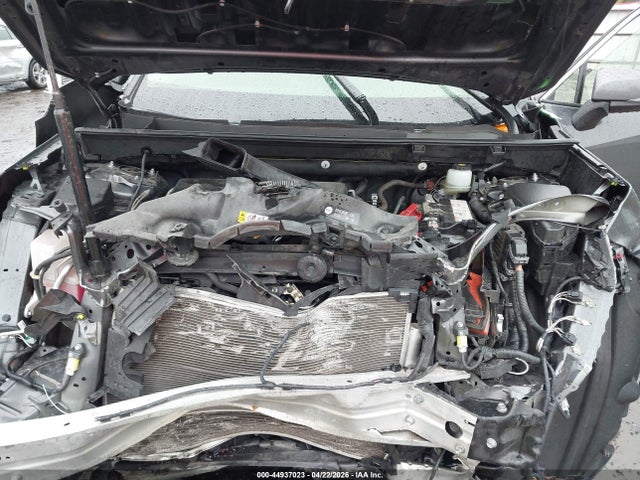 JTMA1RFV9KD021725 Toyota Rav4 Xle Premium