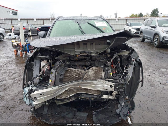 JTMA1RFV9KD021725 Toyota Rav4 Xle Premium
