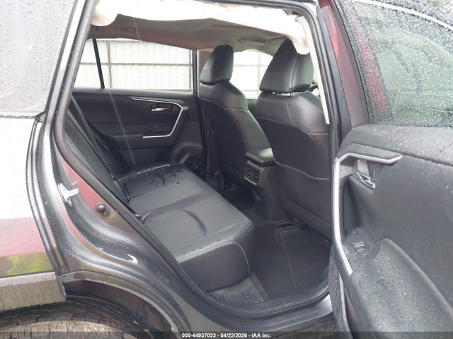 JTMA1RFV9KD021725 Toyota Rav4 Xle Premium