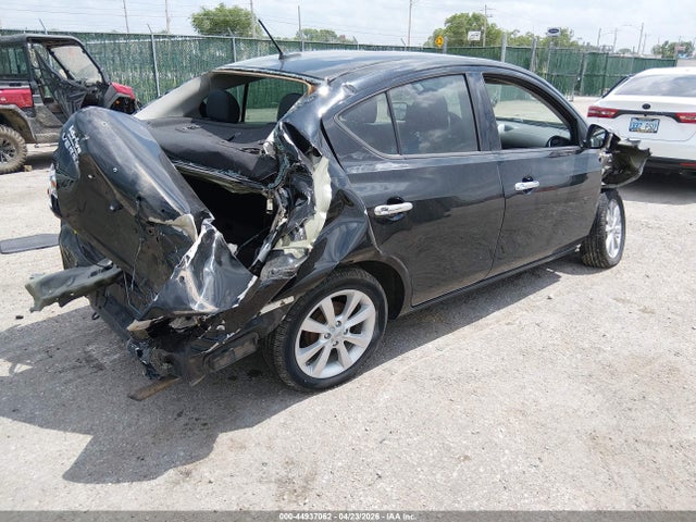 2016 Nissan Versa 1.6 Sl მანქანა იყიდება აუქციონზე, vin: 3N1CN7AP1GL824124, აუქციონის ნომერი: 44937062