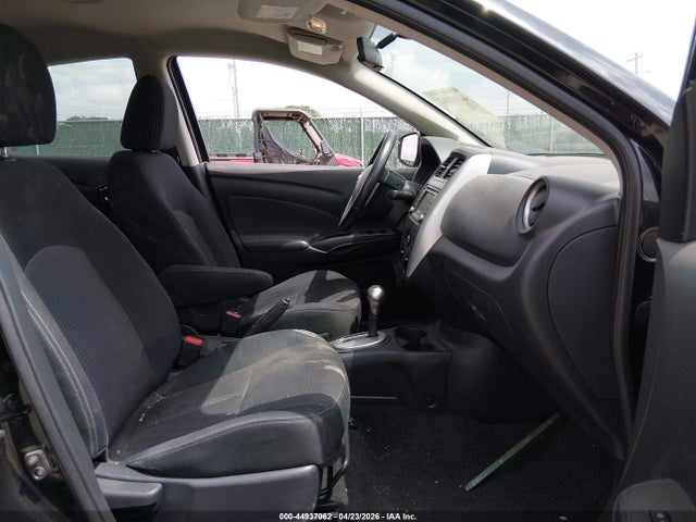 2016 Nissan Versa 1.6 Sl მანქანა იყიდება აუქციონზე, vin: 3N1CN7AP1GL824124, აუქციონის ნომერი: 44937062