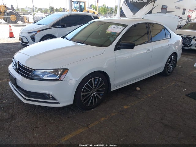 3VWD17AJ0GM344611 Volkswagen Jetta 1.8t Sport