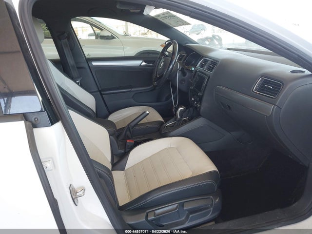 3VWD17AJ0GM344611 Volkswagen Jetta 1.8t Sport
