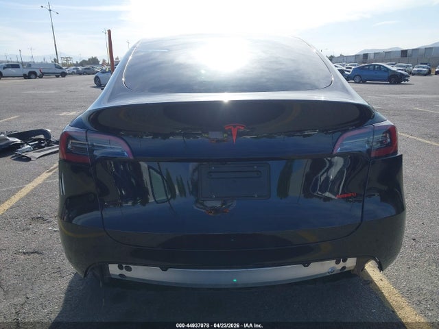 Продажа на аукционе авто 2023 Tesla Model Y, vin: 7SAYGDEE5PA154743, номер лота: 44937078