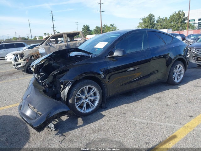 Продажа на аукционе авто 2023 Tesla Model Y, vin: 7SAYGDEE5PA154743, номер лота: 44937078