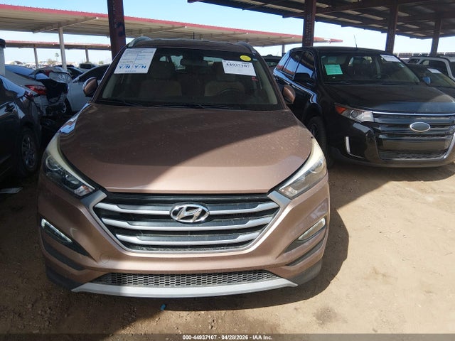 Aukcja sprzedaży 2017 Hyundai Tucson Eco, vin: KM8J33A24HU526743, numer aukcji: 44937107