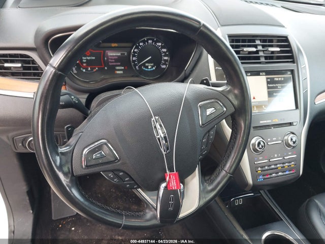 Продажа на аукционе авто 2019 Lincoln Mkc Reserve, vin: 5LMCJ3D92KUL03399, номер лота: 44937144