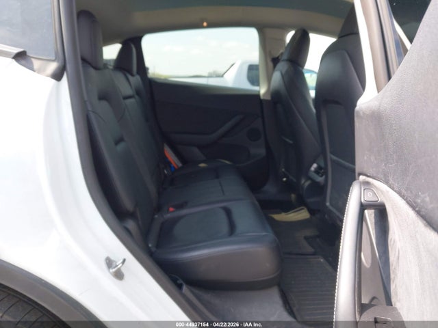 44937154 :رقم المزاد ، 7SAYGDEE0NF384495 vin ، 2022 Tesla Model Y Long Range Dual Motor All-wheel Drive مزاد بيع