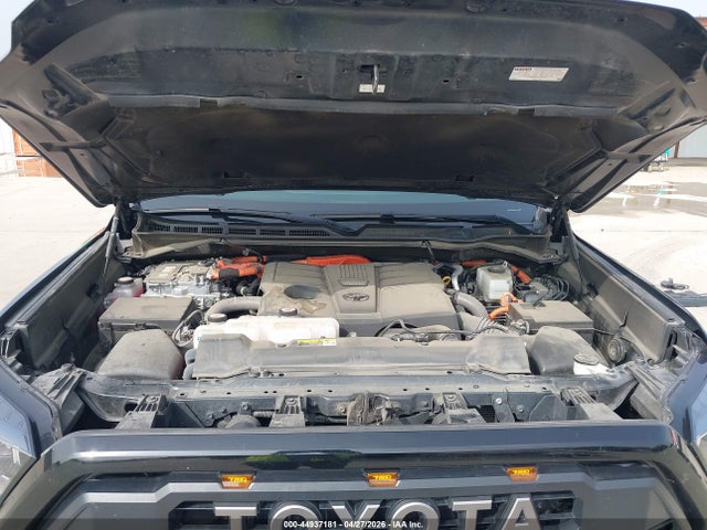 2024 Toyota Tundra Hybrid Trd Pro 4wd მანქანა იყიდება აუქციონზე, vin: 5TFPC5DB2RX063104, აუქციონის ნომერი: 44937181
