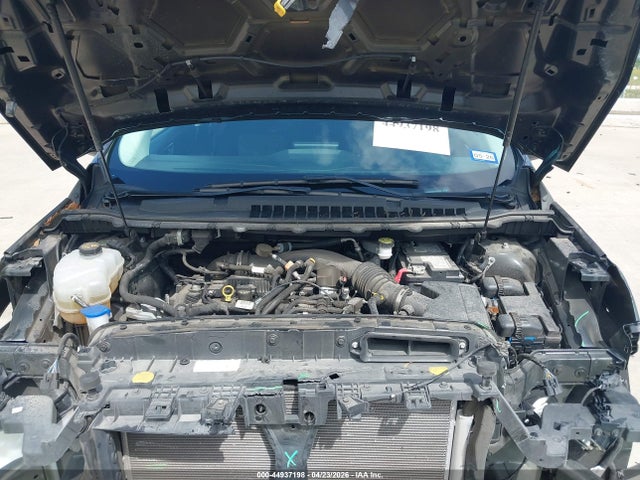2FMPK4G90NBA25762 Ford EDGE SE