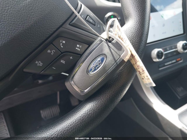 2FMPK4G90NBA25762 Ford EDGE SE