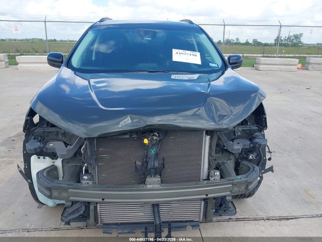 2FMPK4G90NBA25762 Ford EDGE SE
