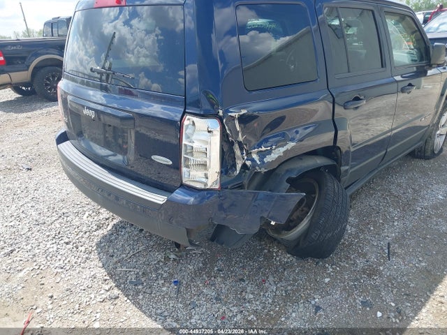2014 Jeep Patriot Latitude მანქანა იყიდება აუქციონზე, vin: 1C4NJRFBXED688735, აუქციონის ნომერი: 44937205