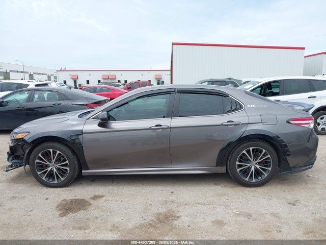 2020 Toyota Camry Se მანქანა იყიდება აუქციონზე, vin: 4T1G11AK7LU986024, აუქციონის ნომერი: 44937209