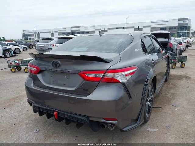 2020 Toyota Camry Se მანქანა იყიდება აუქციონზე, vin: 4T1G11AK7LU986024, აუქციონის ნომერი: 44937209