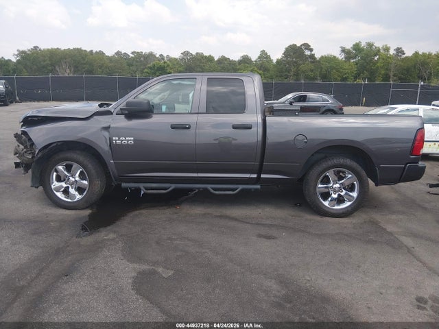 2018 Ram 1500 Express  4x2 6'4 Box მანქანა იყიდება აუქციონზე, vin: 1C6RR6FG8JS325318, აუქციონის ნომერი: 44937218