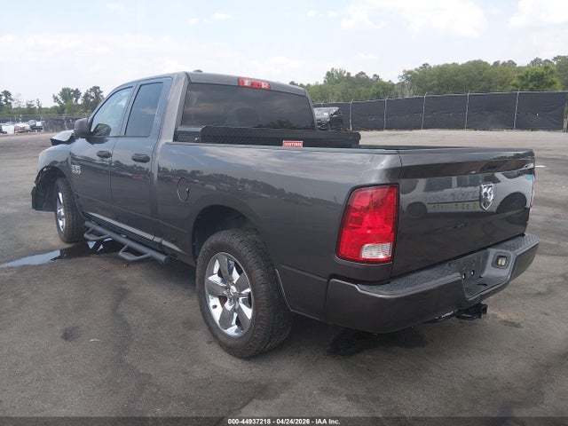 2018 Ram 1500 Express  4x2 6'4 Box მანქანა იყიდება აუქციონზე, vin: 1C6RR6FG8JS325318, აუქციონის ნომერი: 44937218