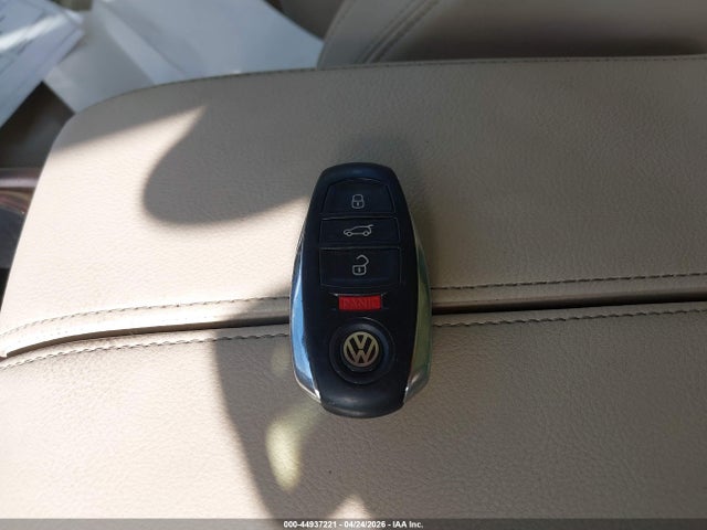 Aukcja sprzedaży 2016 Volkswagen Touareg Tdi Lux, vin: WVGEP9BP7GD004741, numer aukcji: 44937221