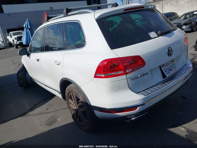 Aukcja sprzedaży 2016 Volkswagen Touareg Tdi Lux, vin: WVGEP9BP7GD004741, numer aukcji: 44937221
