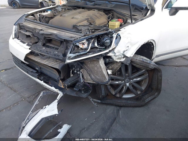 Aukcja sprzedaży 2016 Volkswagen Touareg Tdi Lux, vin: WVGEP9BP7GD004741, numer aukcji: 44937221