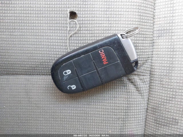 2015 Jeep Grand Cherokee Laredo მანქანა იყიდება აუქციონზე, vin: 1C4RJEAG5FC219153, აუქციონის ნომერი: 44937233