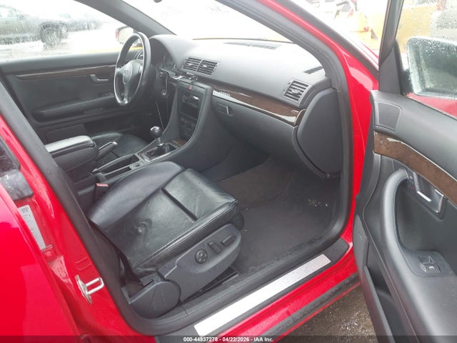 44937278 :رقم المزاد ، WAUPL68E94A277252 vin ، 2004 Audi S4 4.2 مزاد بيع