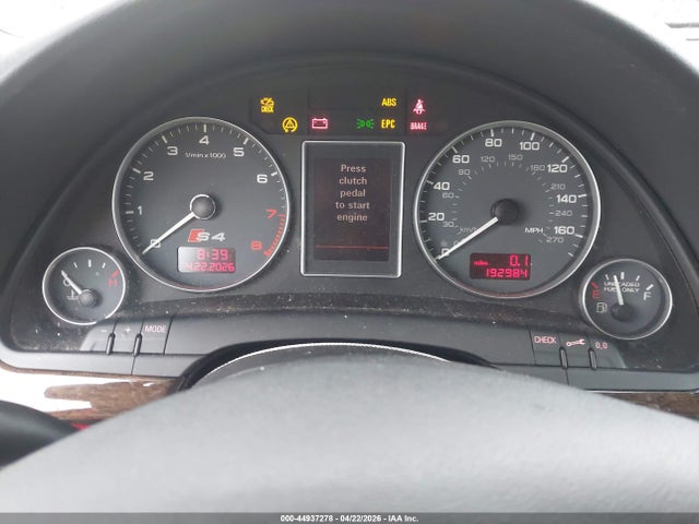 44937278 :رقم المزاد ، WAUPL68E94A277252 vin ، 2004 Audi S4 4.2 مزاد بيع