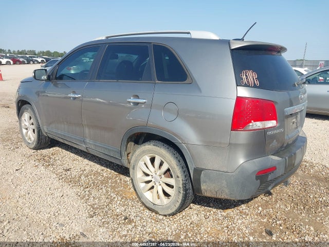 2011 Kia Sorento Ex მანქანა იყიდება აუქციონზე, vin: 5XYKU4A18BG102154, აუქციონის ნომერი: 44937287