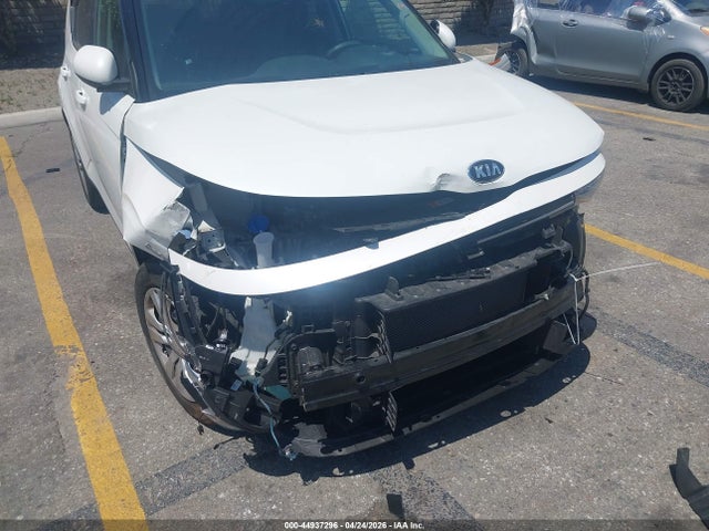 KNDJ23AU3M7131504 KIA SOUL LX