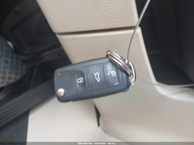 Продаж на аукціоні авто 2016 Volkswagen Tiguan S, vin: WVGAV7AX4GW542800, номер лоту: 44937363