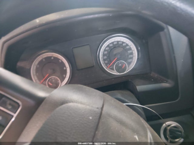 44937380 :رقم المزاد ، 1C6RR7FT9JS146837 vin ، 2018 Ram 1500 Tradesman  4x4 6'4 Box مزاد بيع
