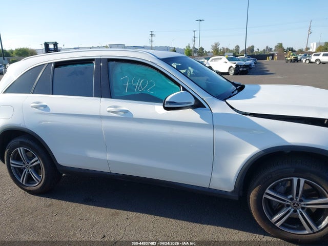 44937402 :رقم المزاد ، WDC0G8DB0LF698711 vin ، 2020 Mercedes-benz Glc 300 مزاد بيع