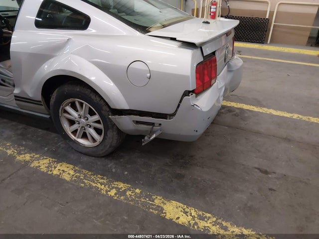 Aukcja sprzedaży 2007 Ford Mustang V6 Deluxe/v6 Premium, vin: 1ZVFT80N175322040, numer aukcji: 44937421