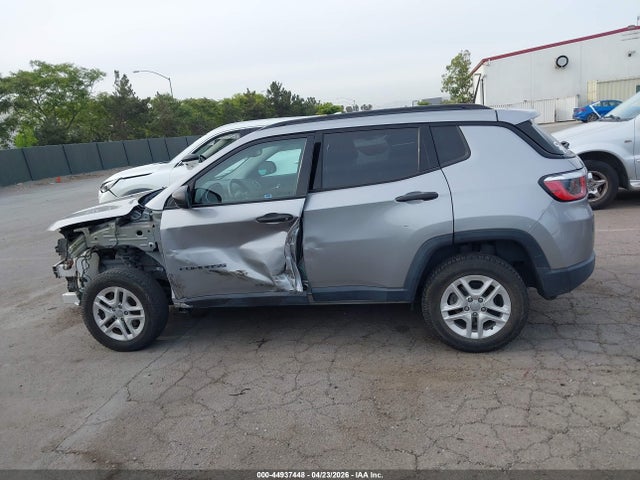 Jeep Compass Sport 4x4 2018 3C4NJDAB8JT146791 Image 15