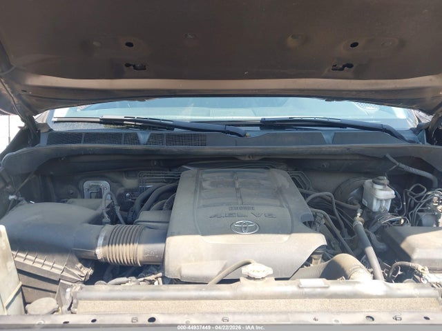 5TFRM5F14HX114854 Toyota Tundra Sr5 4.6l V8