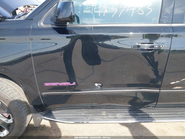 1GKS2HKJ7JR361900 GMC YUKON XL DENALI
