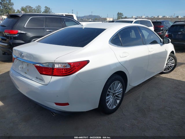 44937517 :رقم المزاد ، JTHBK1GG0E2094385 vin ، 2014 Lexus Es 350 مزاد بيع